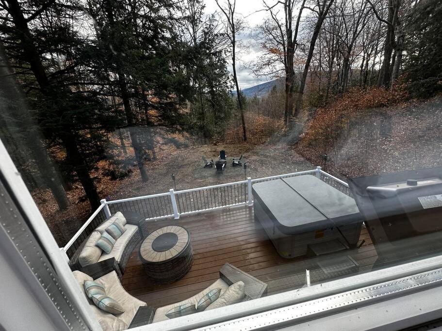 New! Cozy & Modern A-Frame In The Woods W/Hot Tub Villa Tamworth Eksteriør bilde