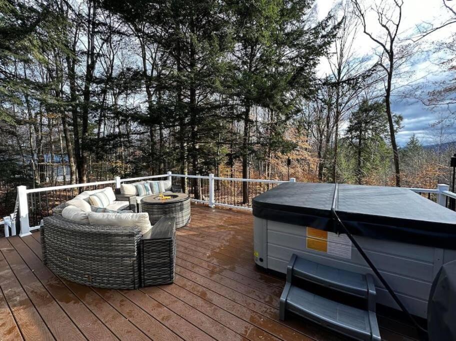 New! Cozy & Modern A-Frame In The Woods W/Hot Tub Villa Tamworth Eksteriør bilde